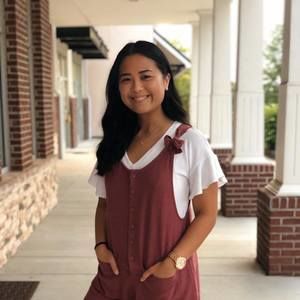 Meet your Posher, Nina